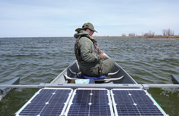 solar powered canoe batteries stay fully charged